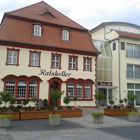 Garni-Hotel Zum Alten Ratskeller فتشاو المظهر الخارجي الصورة